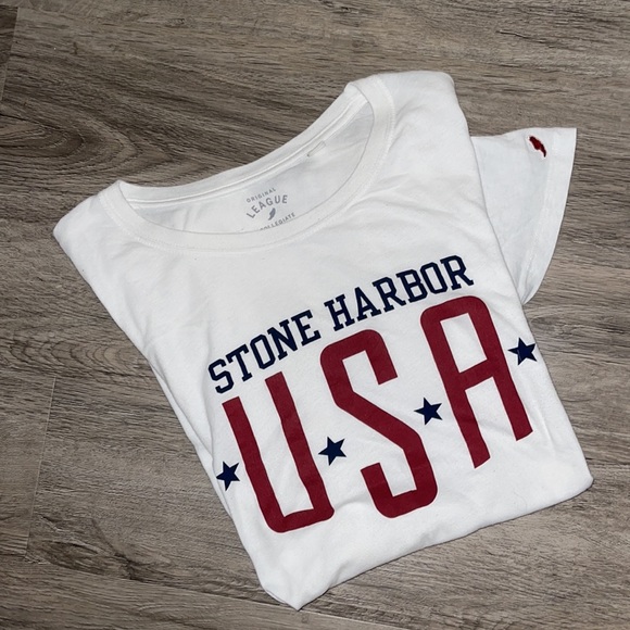 5/$25 White Patriotic Tee Original League Collegiate Outfitters NWOT - Picture 2 of 3